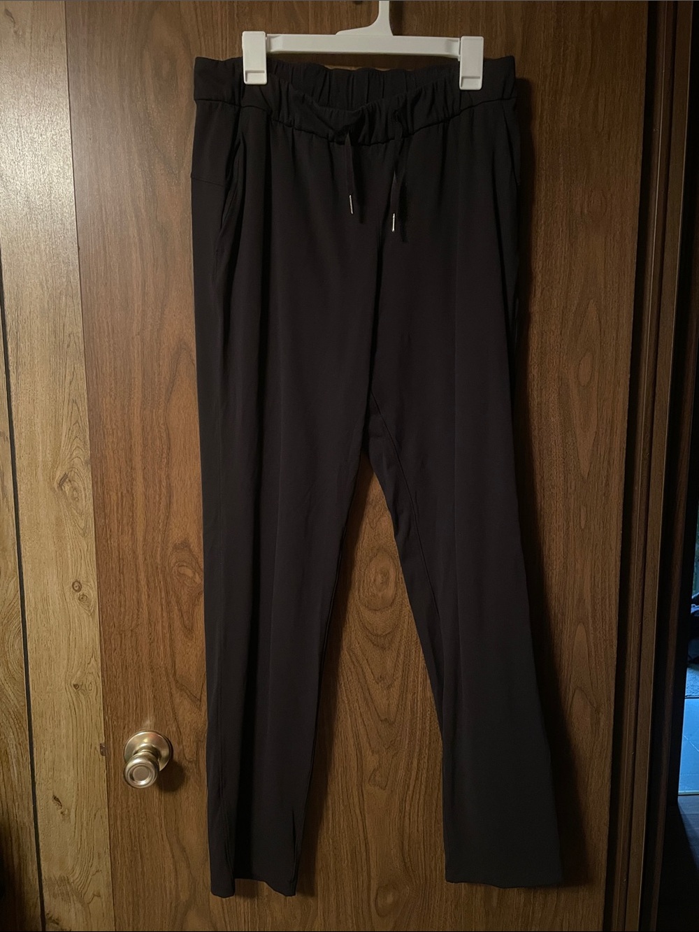 lululemon athletica Black on the fly pants 10 tall